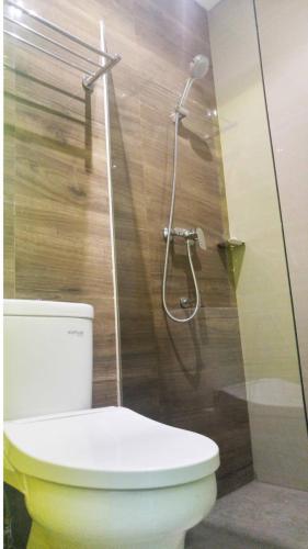 Kamar-mandi-besar-1-compres